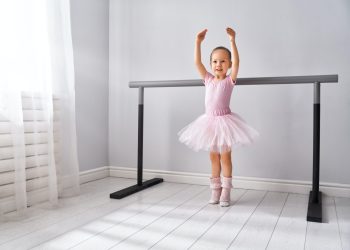 girl is studying ballet.